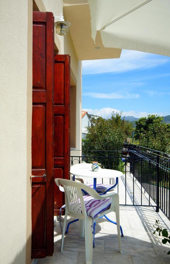 Mr. Greek Villa Petra  Room photo